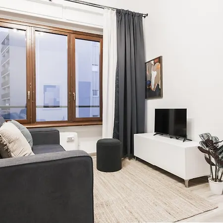 Easylife - Milano- Privata Angera 3 - Apartment *