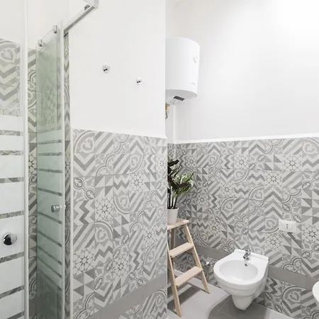 Διαμέρισμα Easylife - Milano- Privata Angera 3 - *